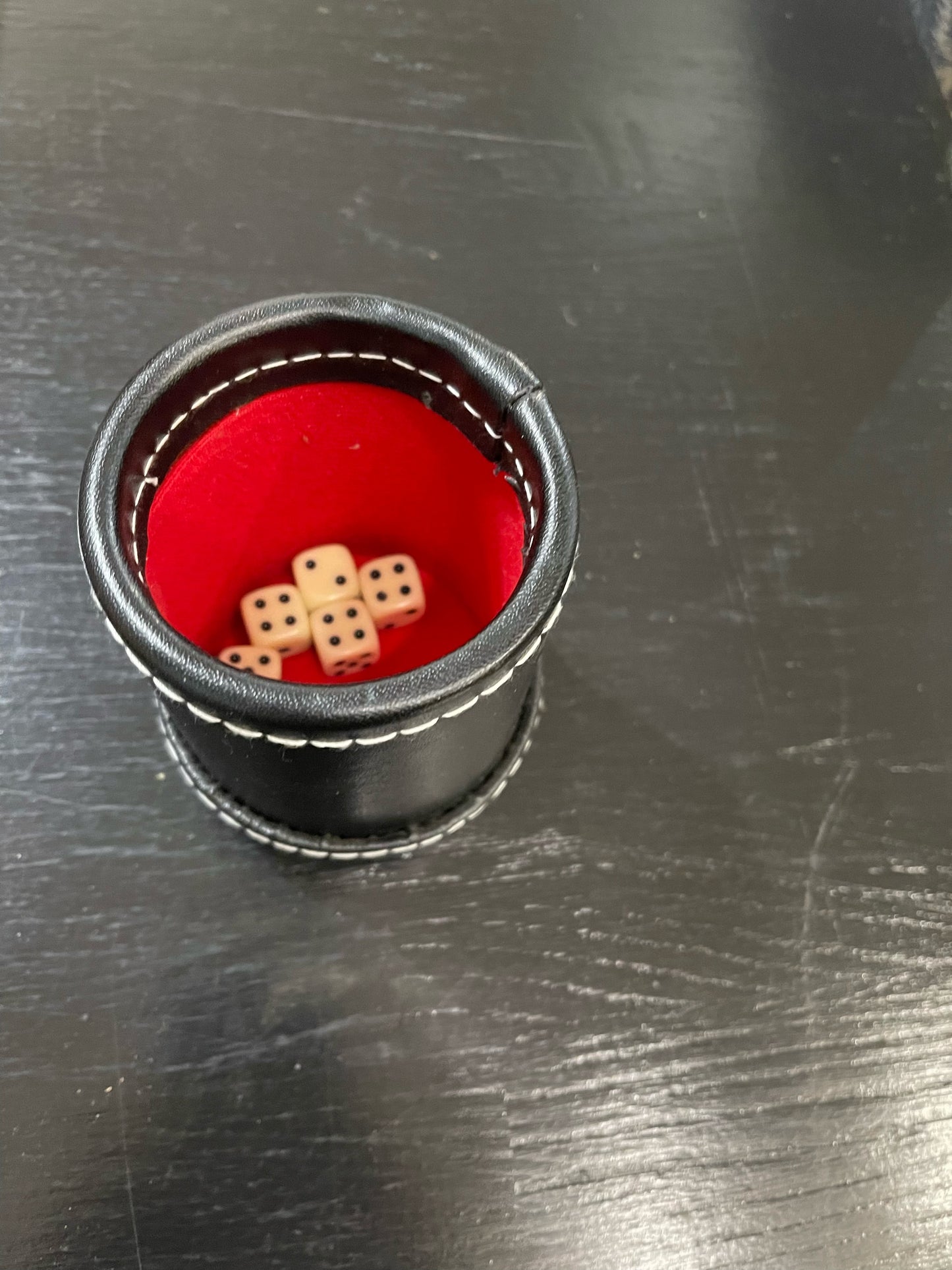 Dice Cup and 5 Dice