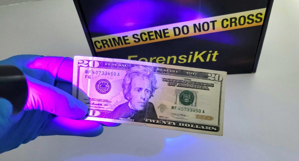 ForensiKit: Ultraviolet Evidence Detection